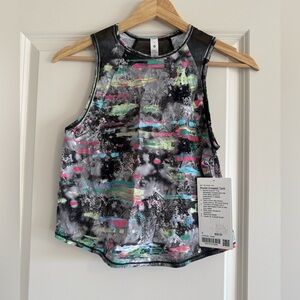 New Lululemon Size 2 Sculpt Cropped Tank Reflective PADM